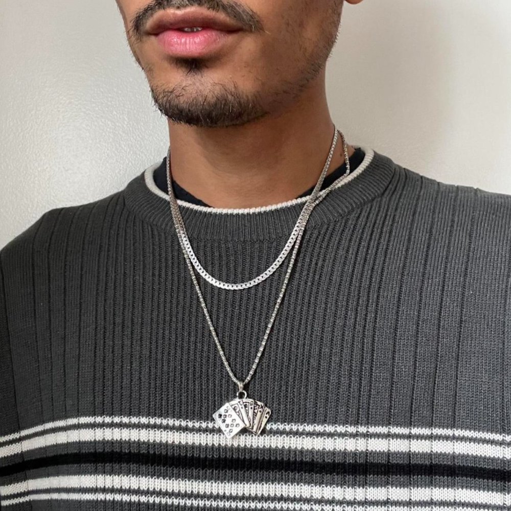 Y2K 2000s vintage style card stack grunge goth silver necklace - Picture 2 of 7